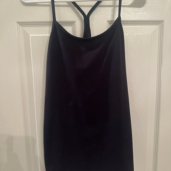 Lululemon Bundle - Women's Tank Top Set - Black, Gray, and Striped sz 8-10 - Picture 6 of 12